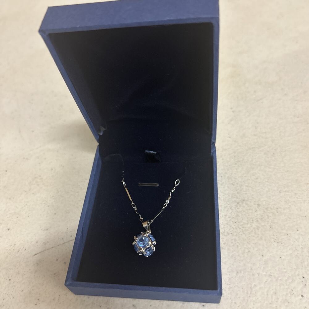 Blue Gemstone Pendant, 18k White Gold Plated Neckless